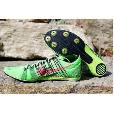 รองเท้าตะปู Nike zoom victory 2